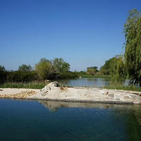 بيت للعطل Mas Du Pont Rouge *